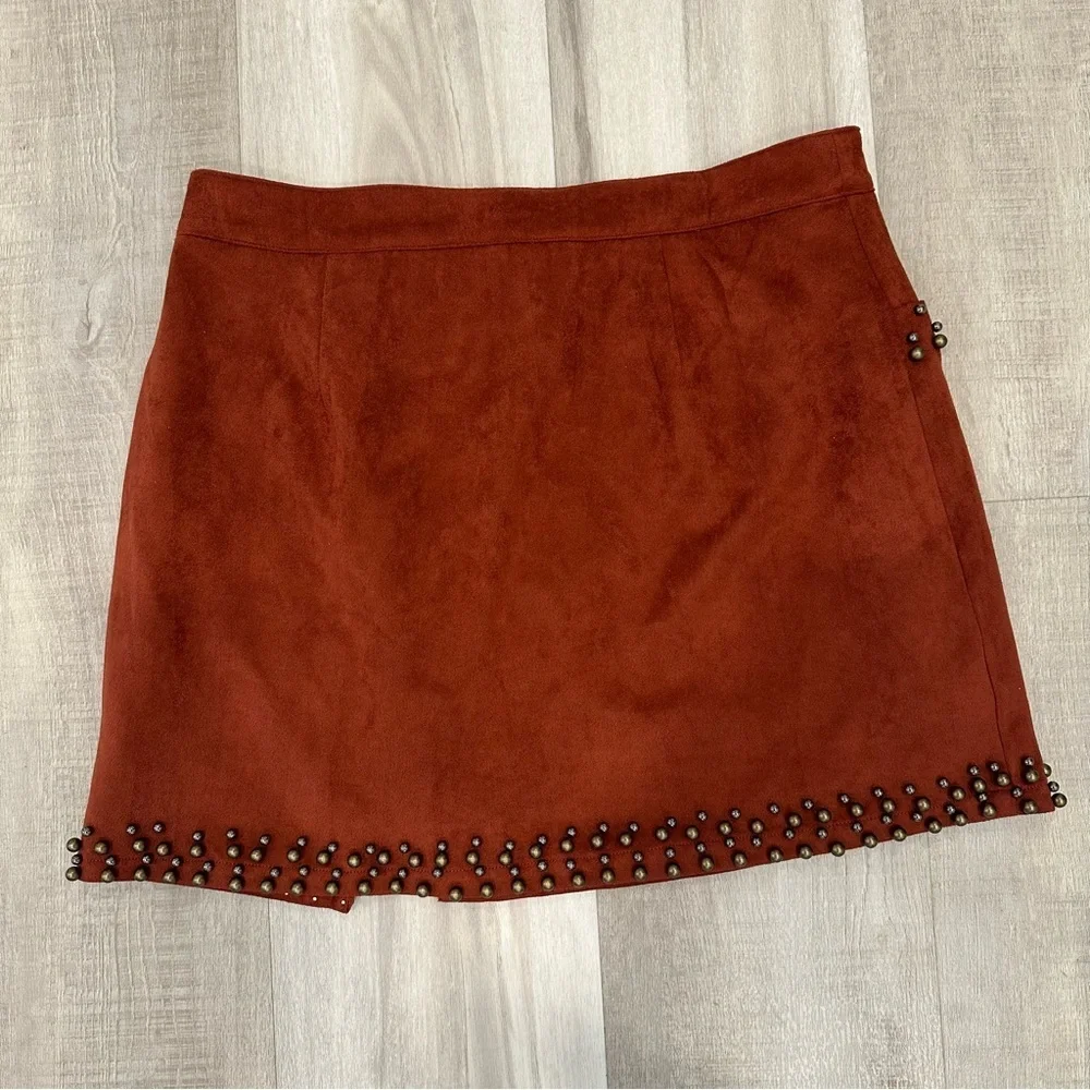 **NWT** BiBi Rust Faux Suede Studded Skirt - Picture 6 of 11